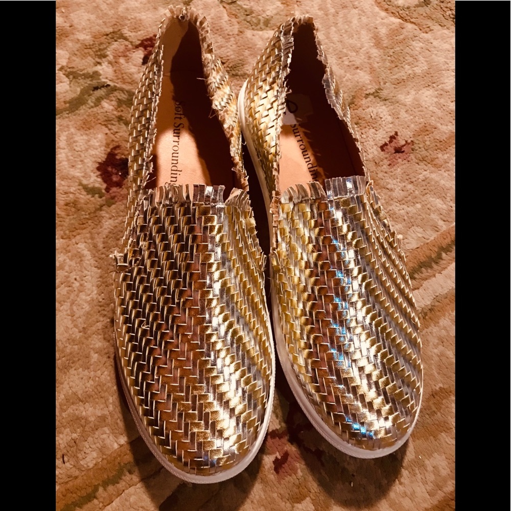 SOFT SURROUNDINGS 🍁Gold Flats